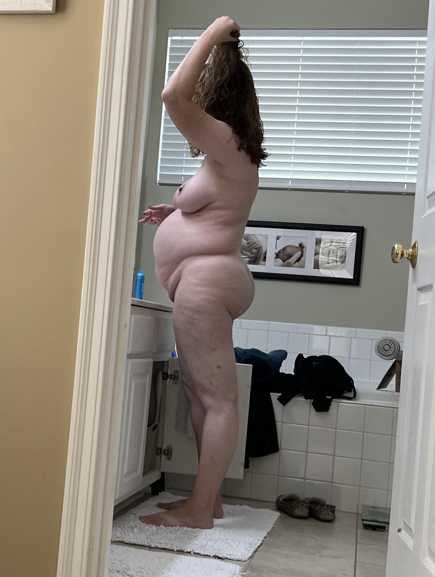 Fat Fuckpig Carrie Lynn Getting Ready to Earn Again