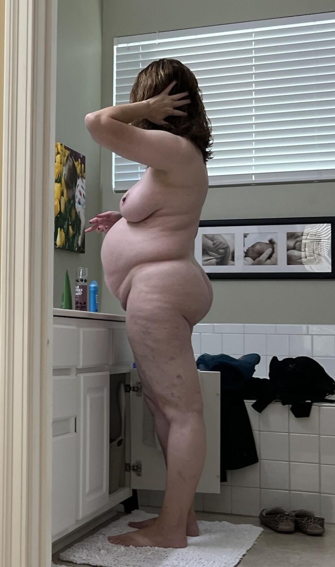 Fat Fuckpig Carrie Lynn Getting Ready to Earn Again