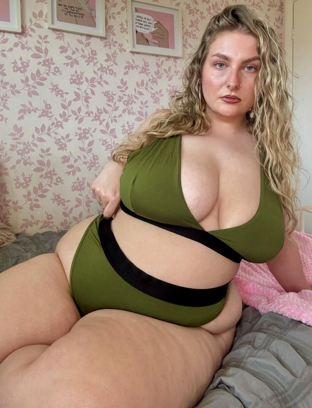 Sexy BBW Loira MILF