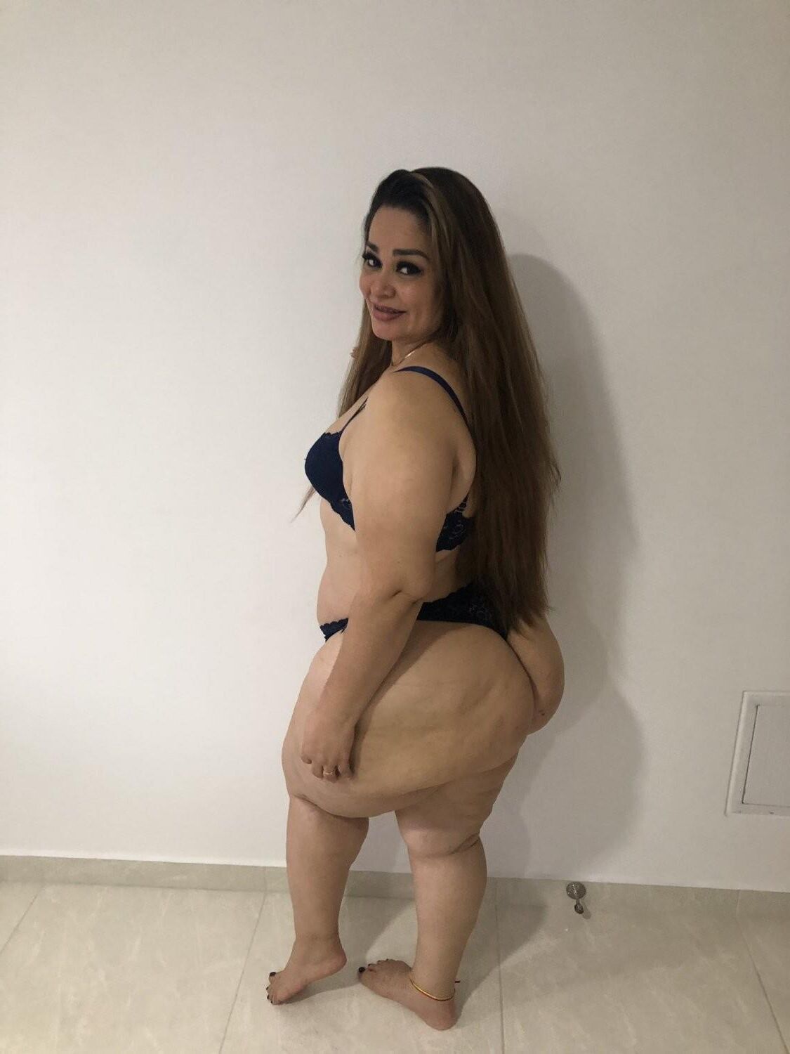 HUGE FAT ASS CELLULITE LATINA