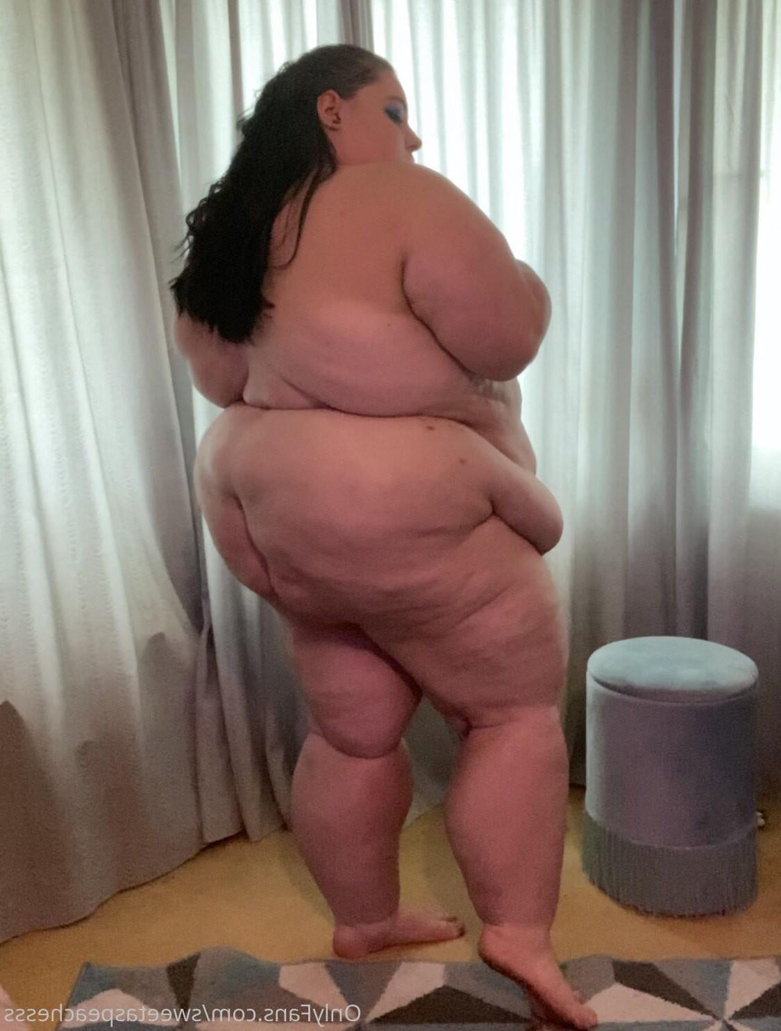 SSBBW PEACHESSS GROS VENTRE PARADIS