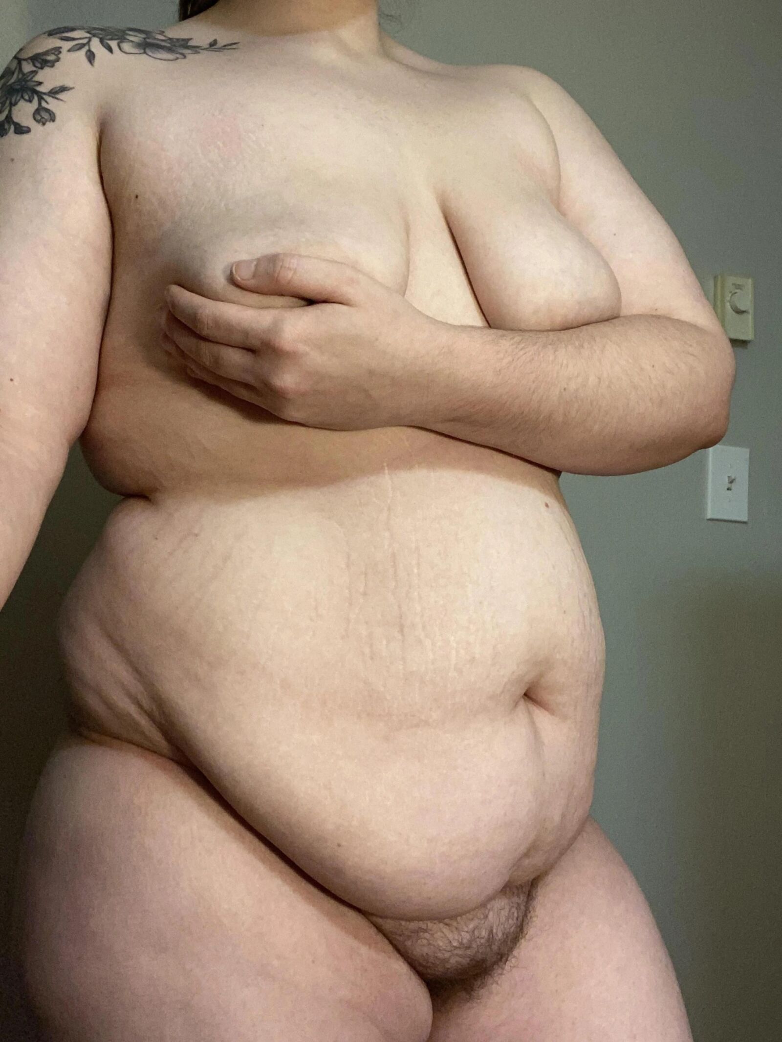 Fat whores from Reddit 