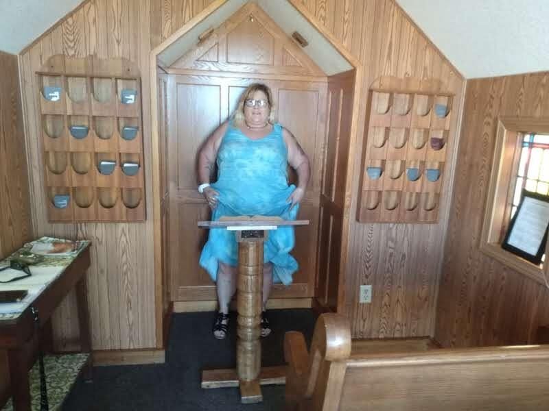 BBW brat PoppyJay NAKED in a CHAPEL 