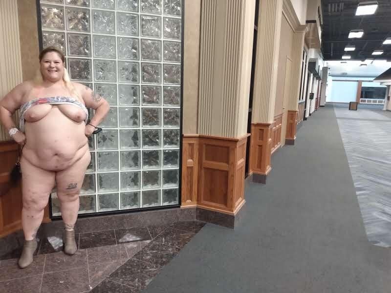 BBW brat PoppyJay Scenes from a Mall 