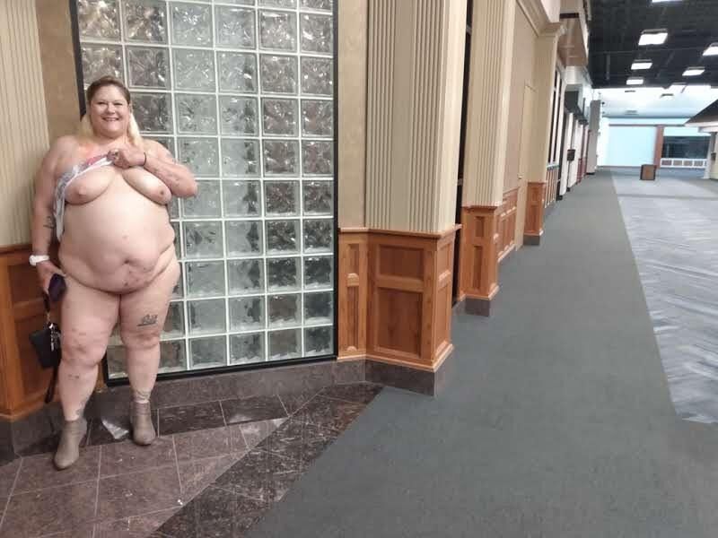 BBW brat PoppyJay Scenes from a Mall 