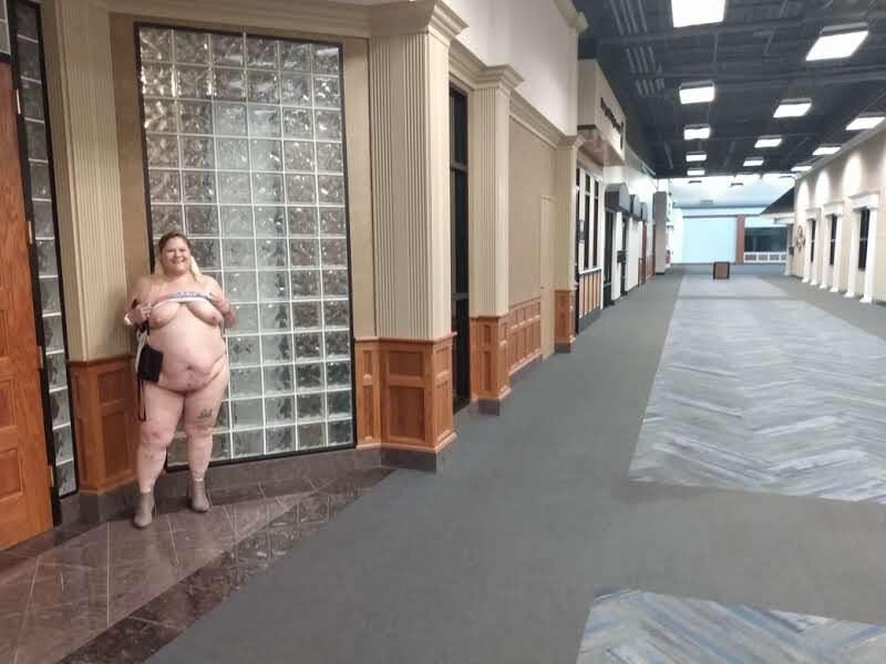 BBW brat PoppyJay Scenes from a Mall 