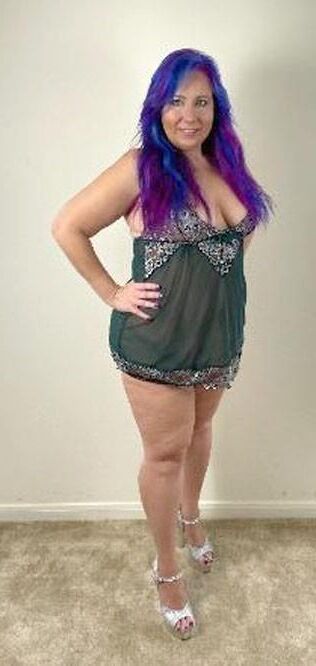 FL Sarasota Madison Michelle CurvySecretary