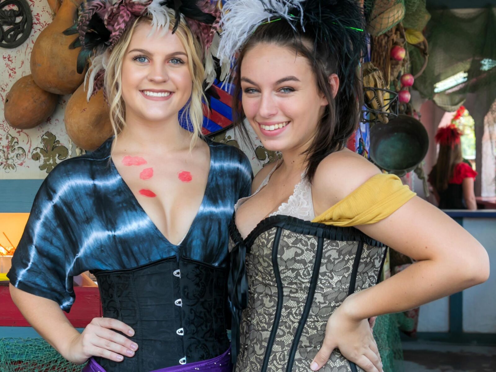 Mujeres gorditas sexys (Ren Faire Beauties BBW)