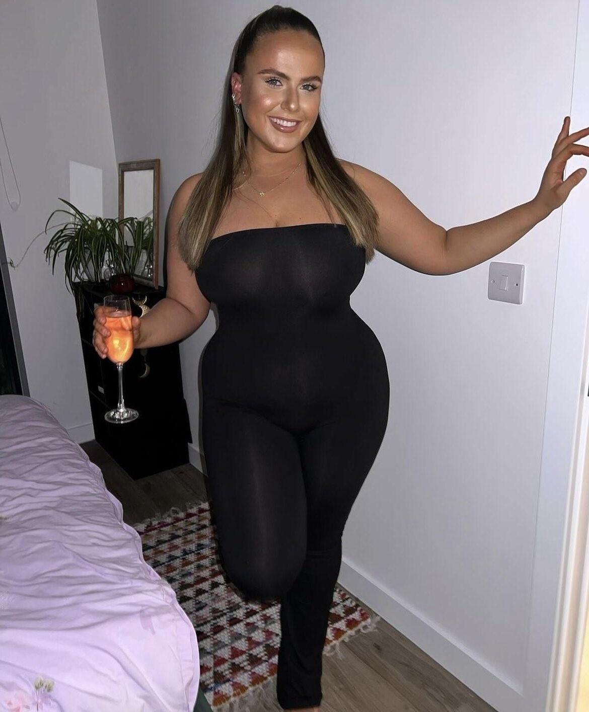 Sexy Curvy Girls 