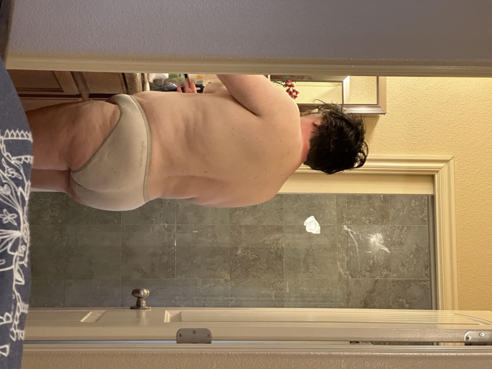 Jennifer BBW Wife Getting Ready lots of ass