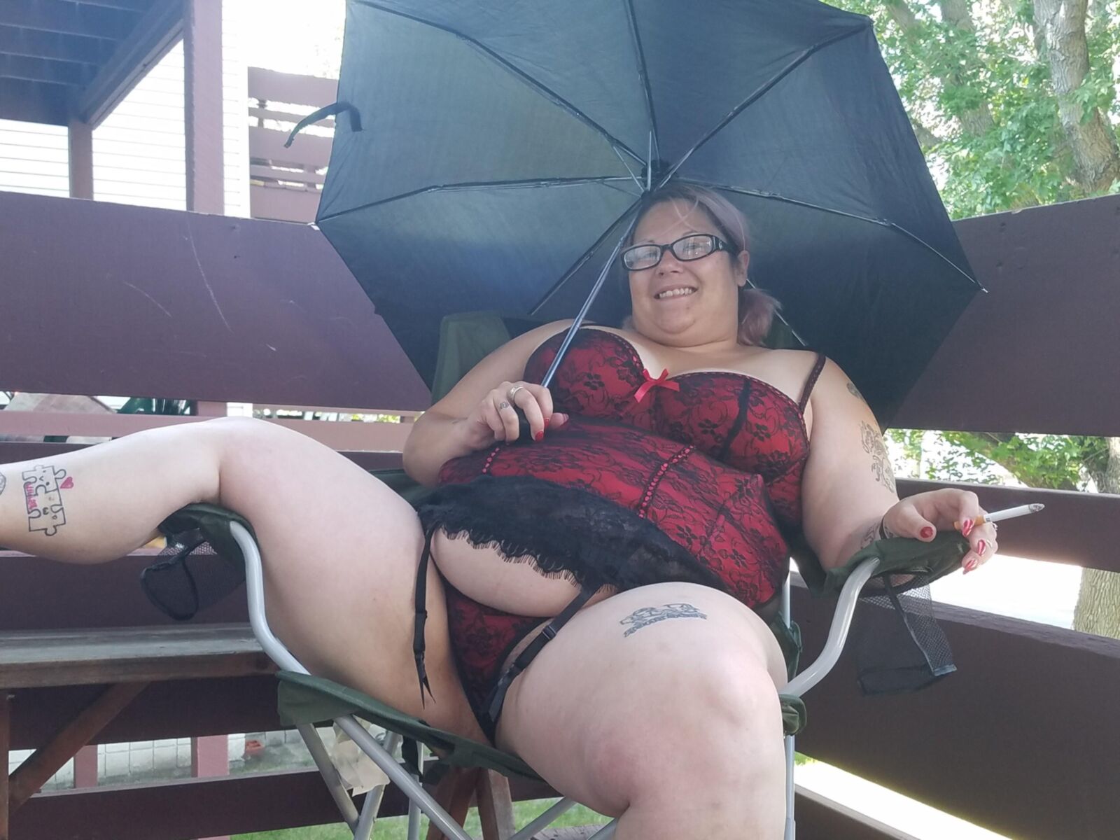 BBW Braat Poppyjay Sexy lá fora