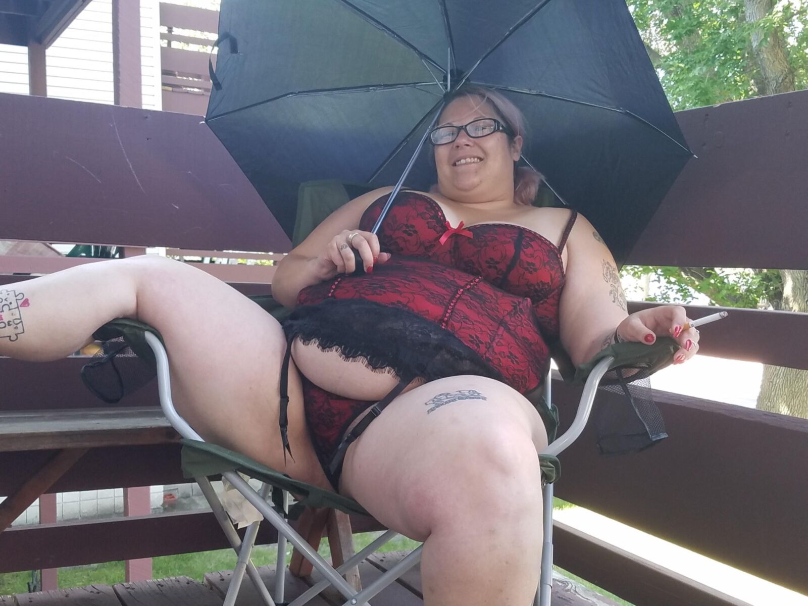 BBW Braat Poppyjay Sexy lá fora