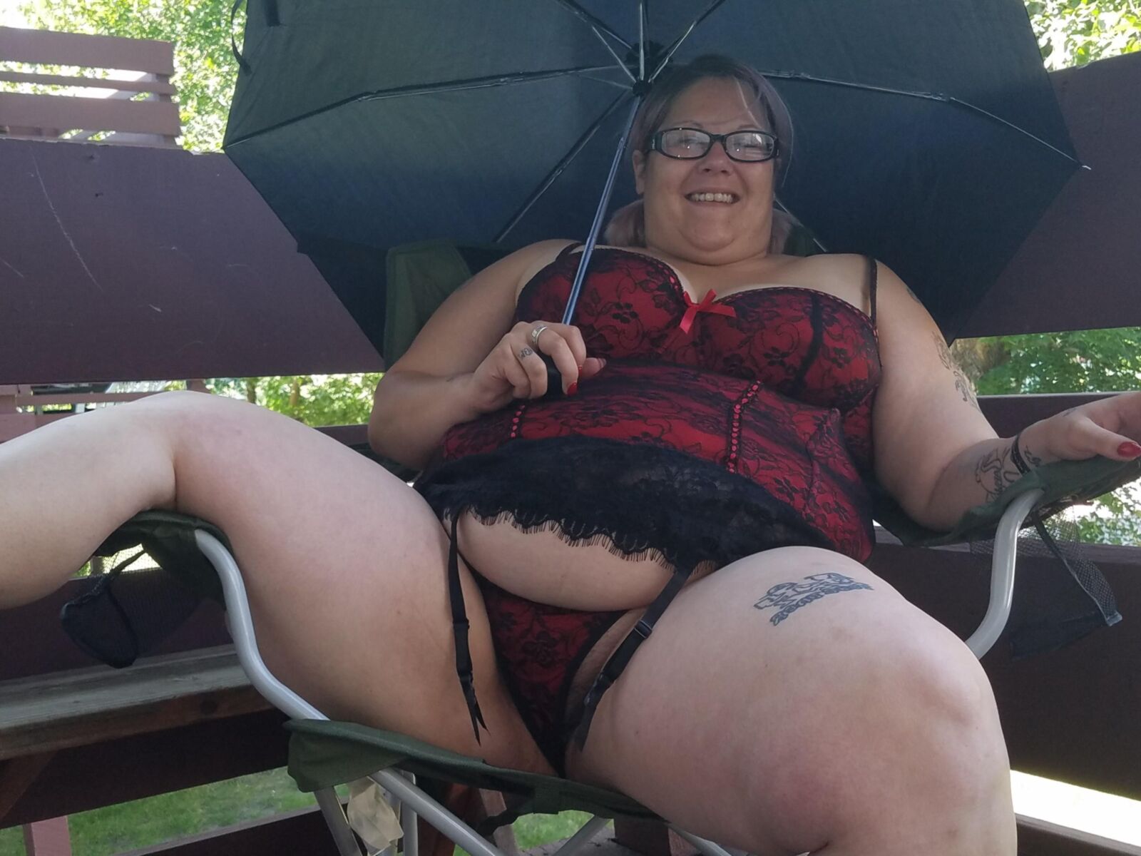 BBW Braat Poppyjay Sexy lá fora