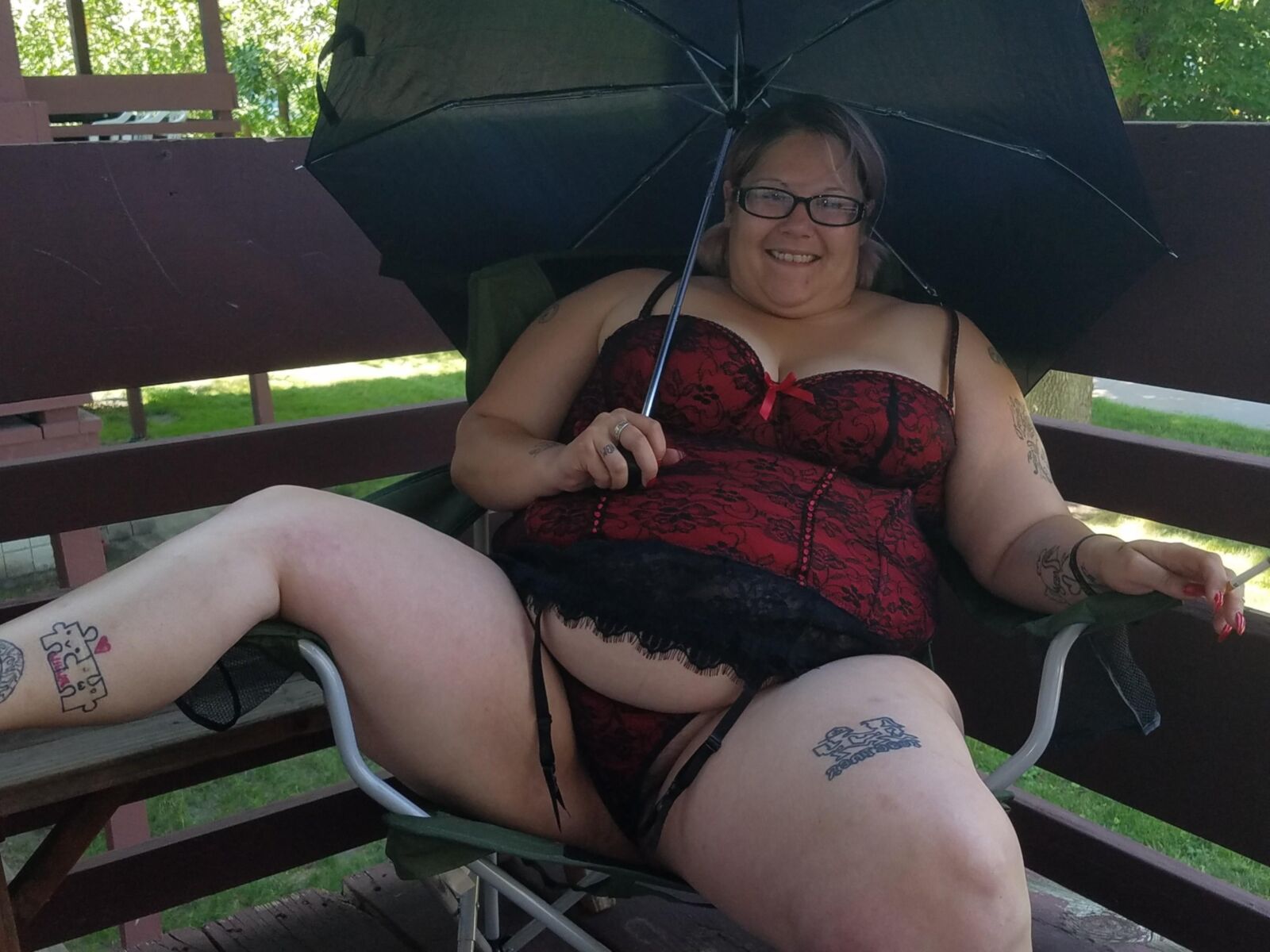 BBW Braat Poppyjay Sexy lá fora