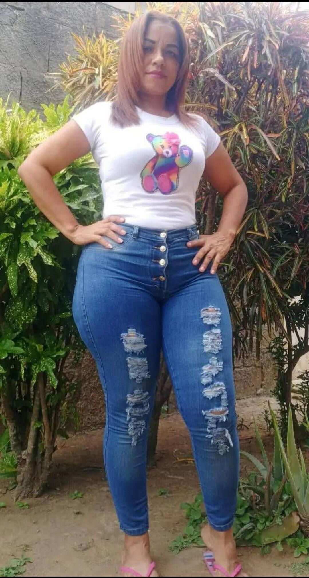 JOSELIN BBW NALGONAS LUNASS!