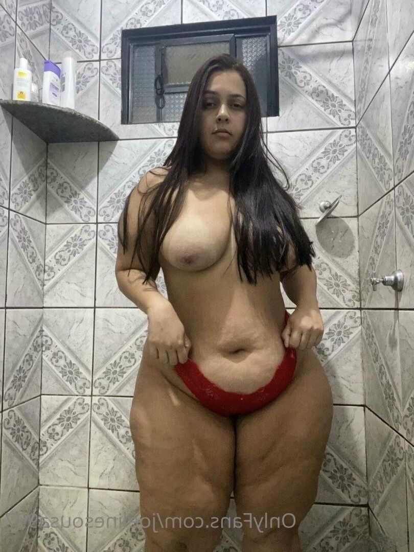 Joeline enorme bunda beleza brasileira tiktoker bbw garota misturada quente sh