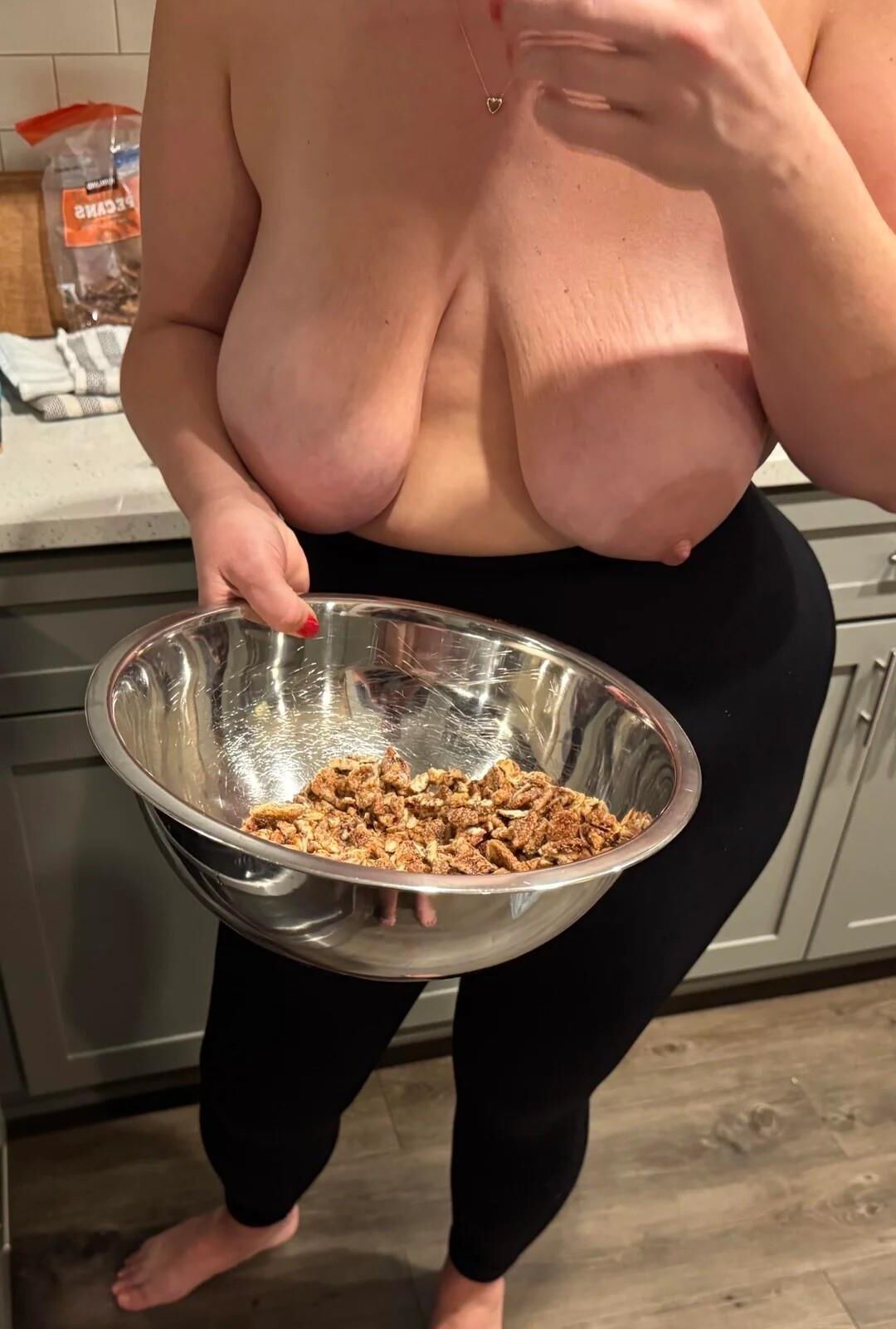 BBW -Hausfrau Kochen