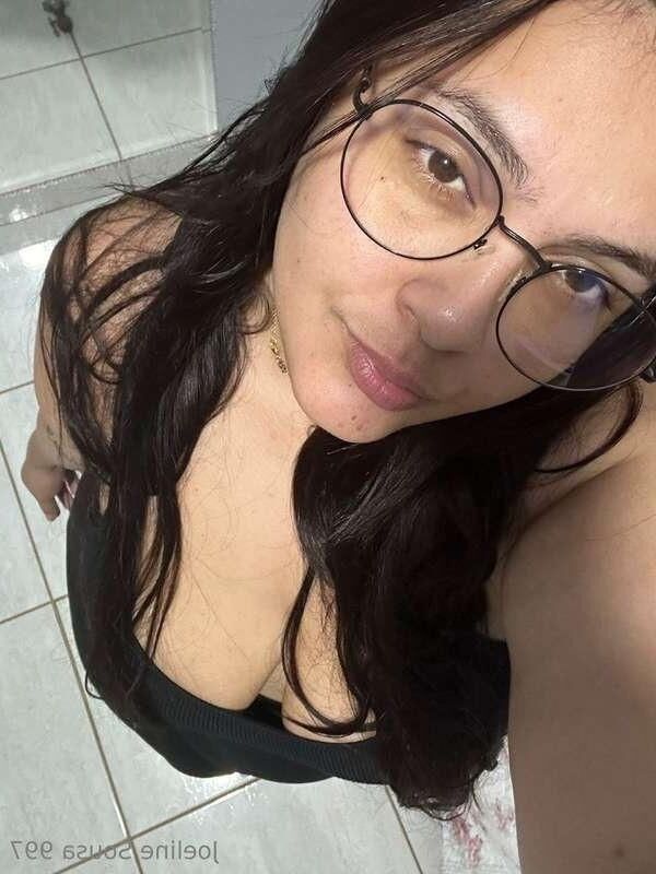 Joeline enorme bunda beleza brasileira tiktoker bbw garota misturada quente sh