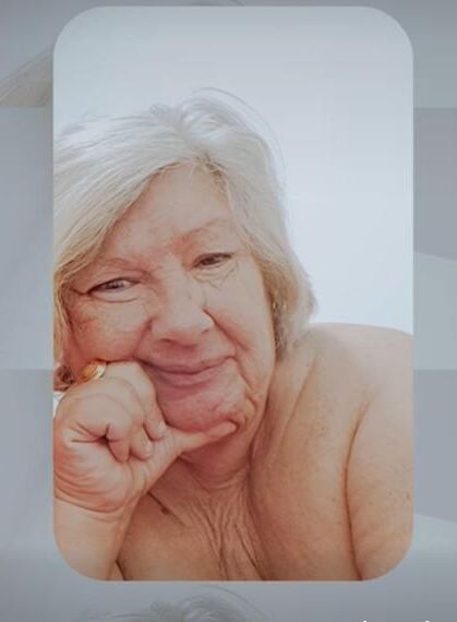 Lonely BBW Oma