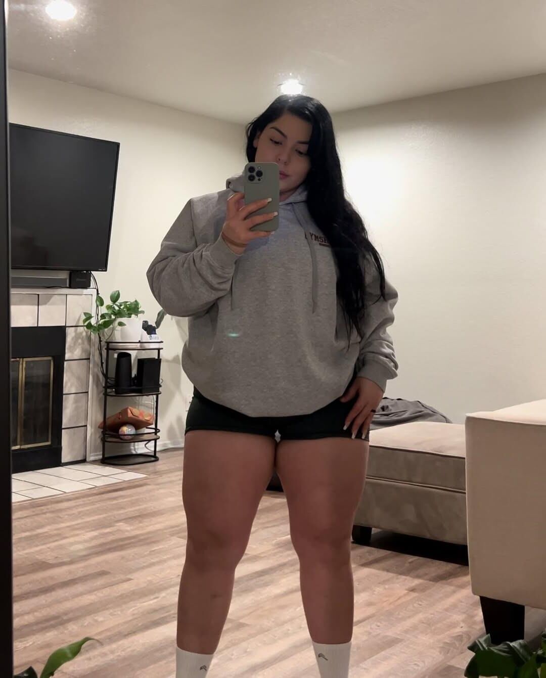 clothed chubby/BBW Latinas that made me cum