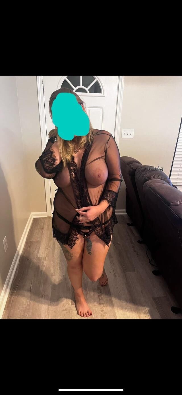 North Carolina wife looking for hookups 