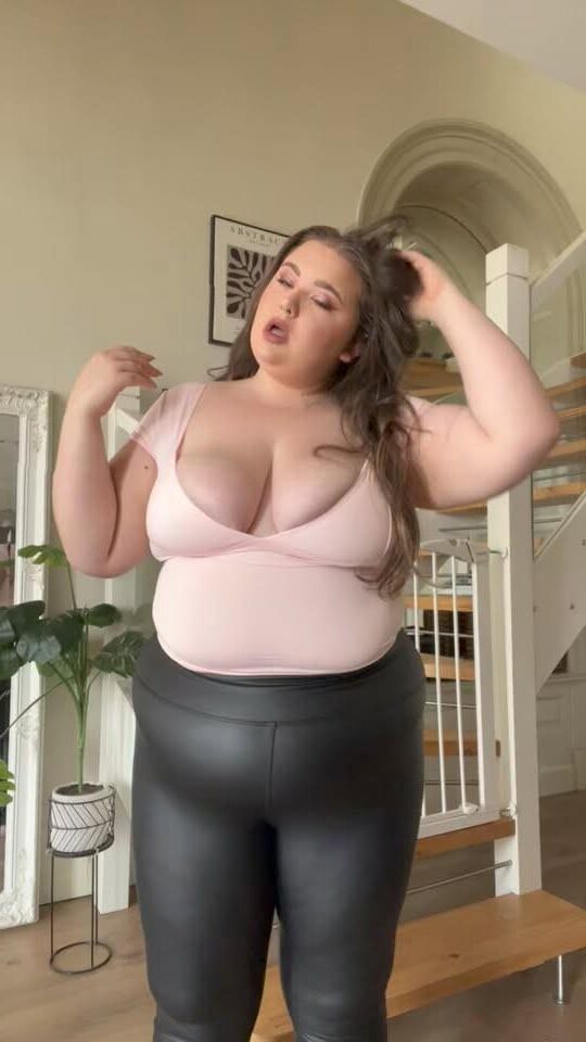 Sexy BBW PVC brilhante e látex