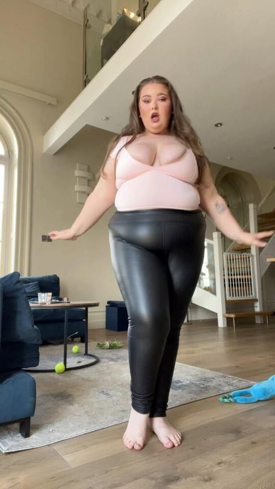 Sexy BBW PVC brilhante e látex