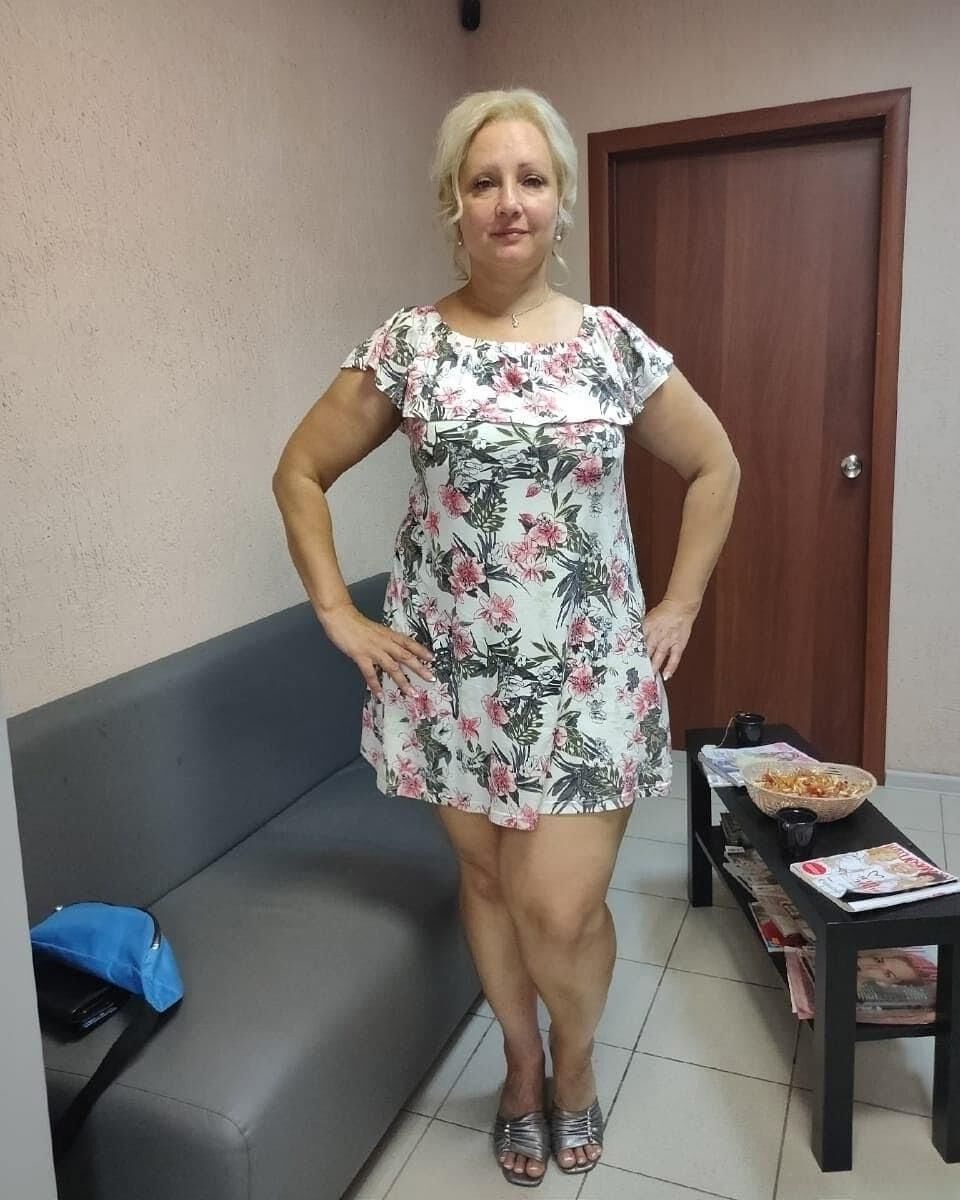 GORGEOUS THICK RUSSIAN BIG TIT MILF