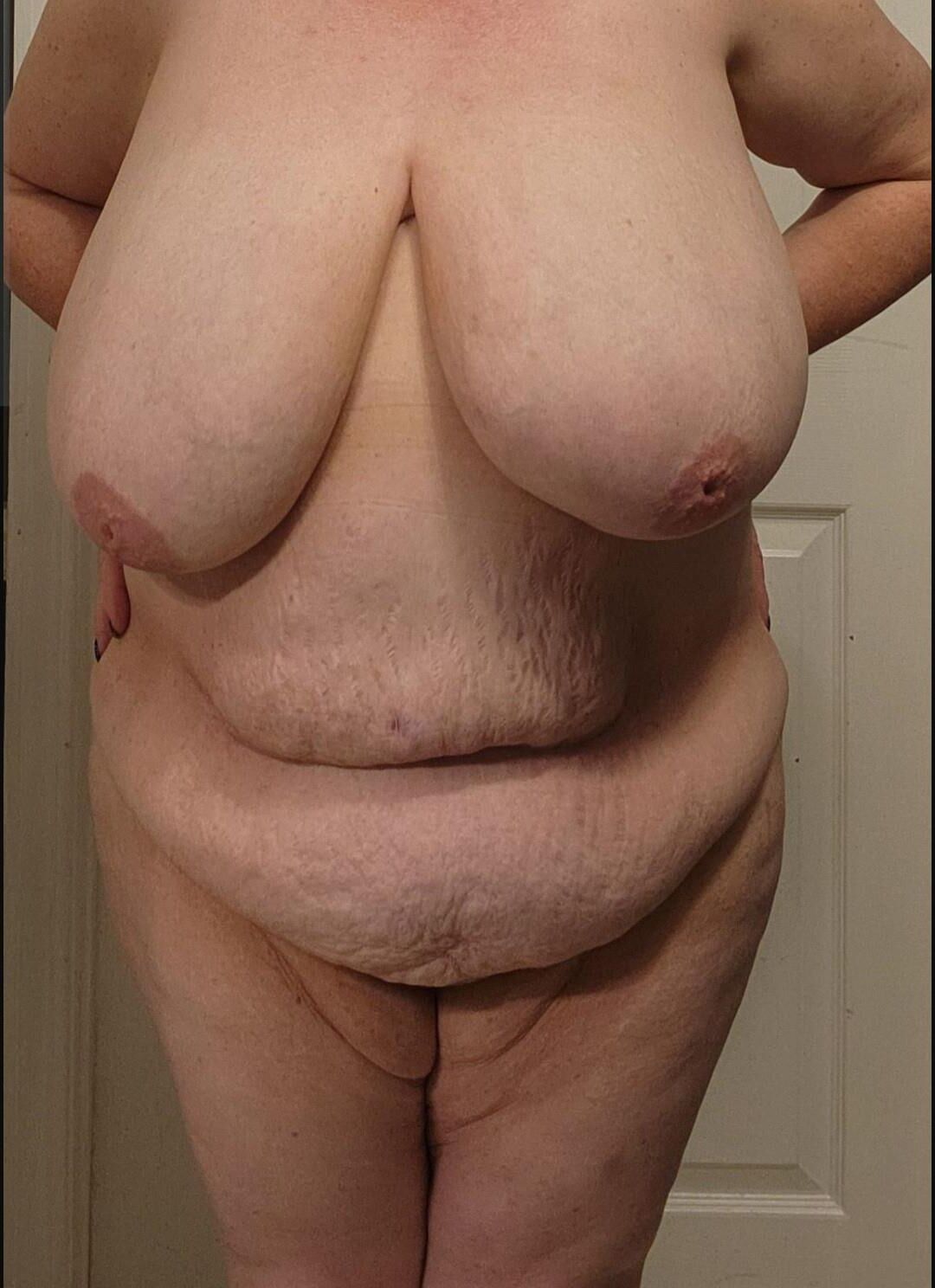 Losing my mind over dem BBWs 