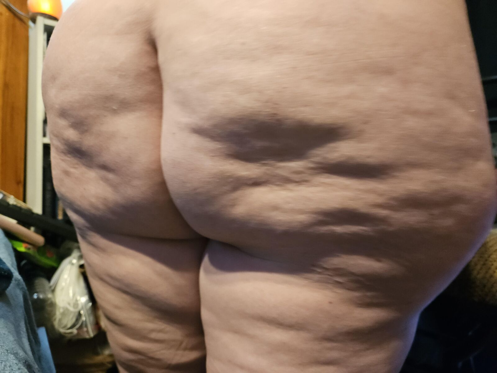 Wife's big beautiful ass