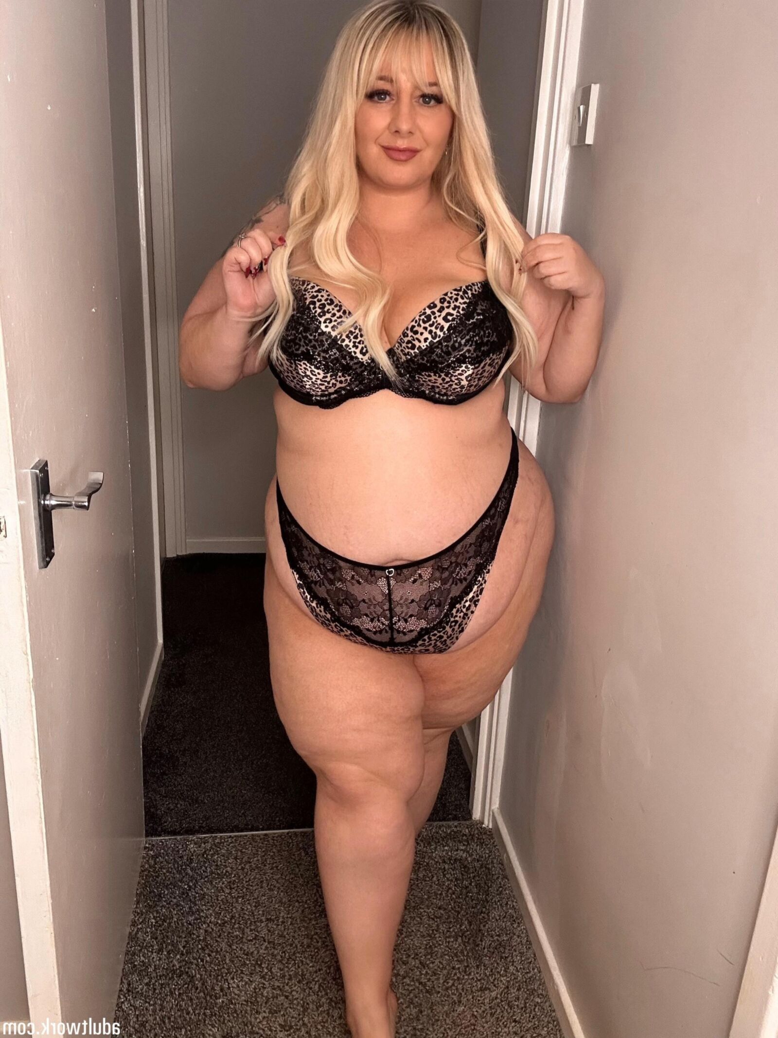 Sexy BBW Escort Jodie