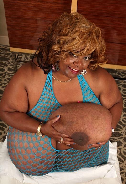 NORMA STITZ'S LEGENDARY HUGE BOSOMS 