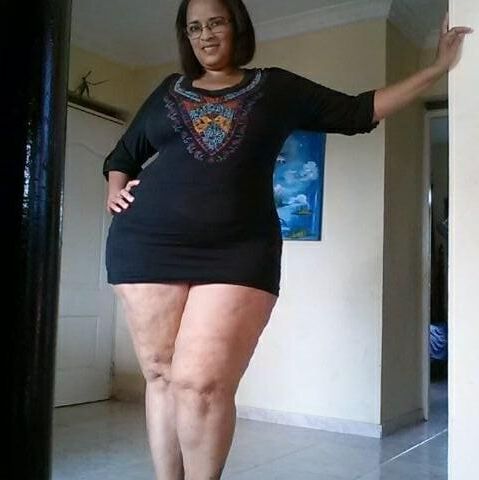 Cellulite quente e quente BBW Latin Madure MILF