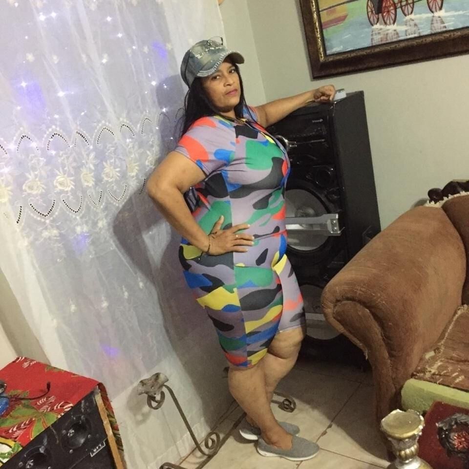 Cellulite quente e quente BBW Latin Madure MILF