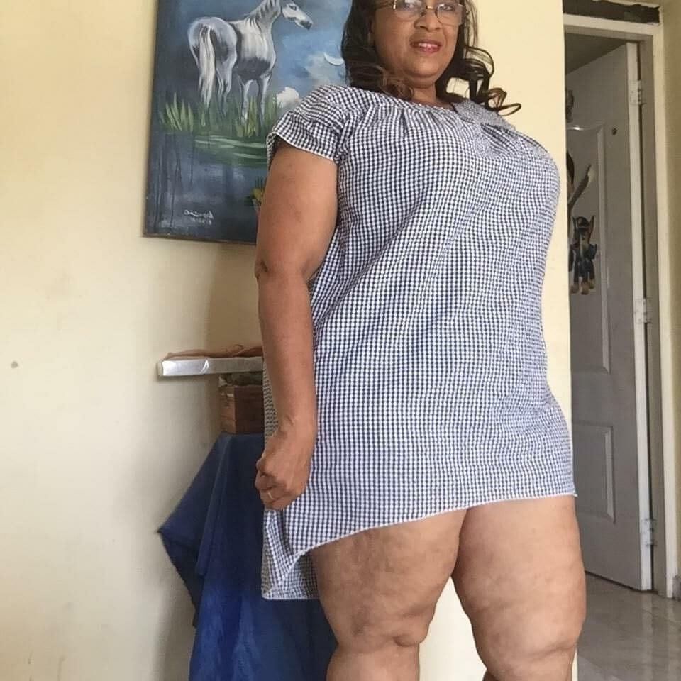 Cellulite quente e quente BBW Latin Madure MILF