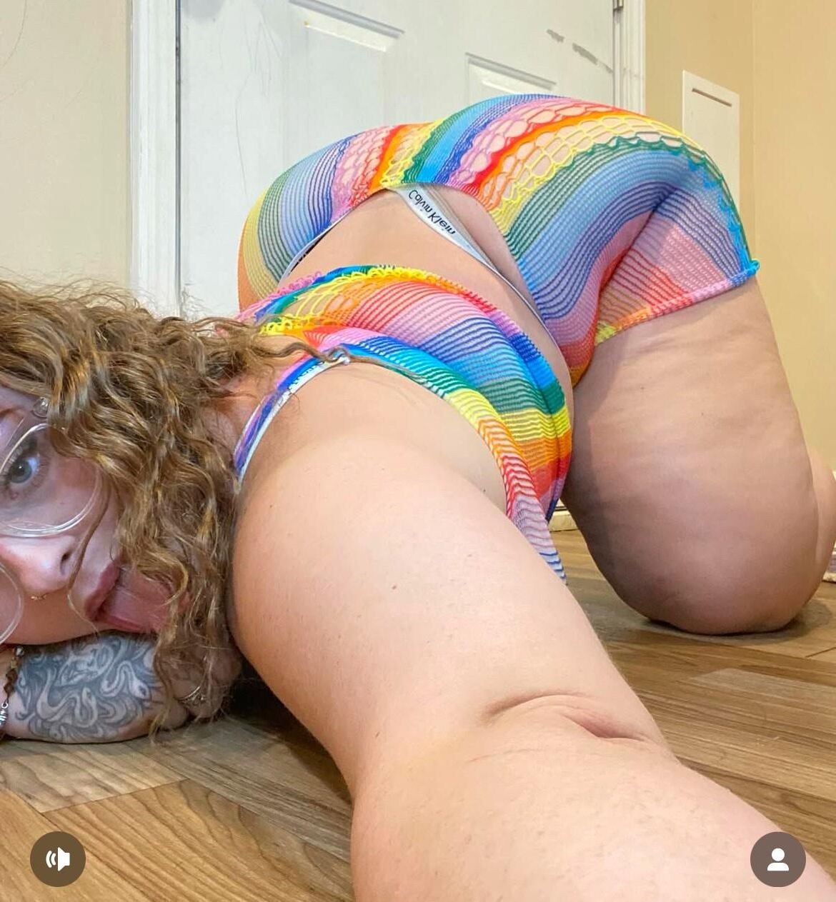 Gotta love a thick ass white girl