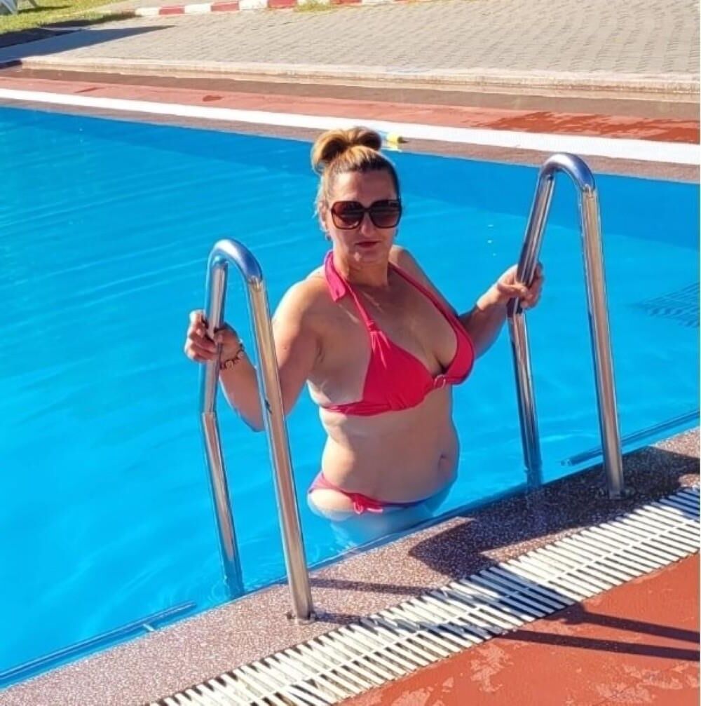 Georgiana A BBW MILF from Romania P.