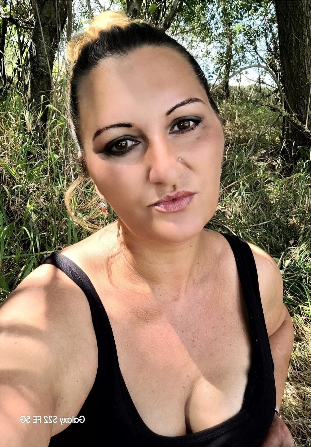 Georgiana A BBW Milf aus Rumänien P.