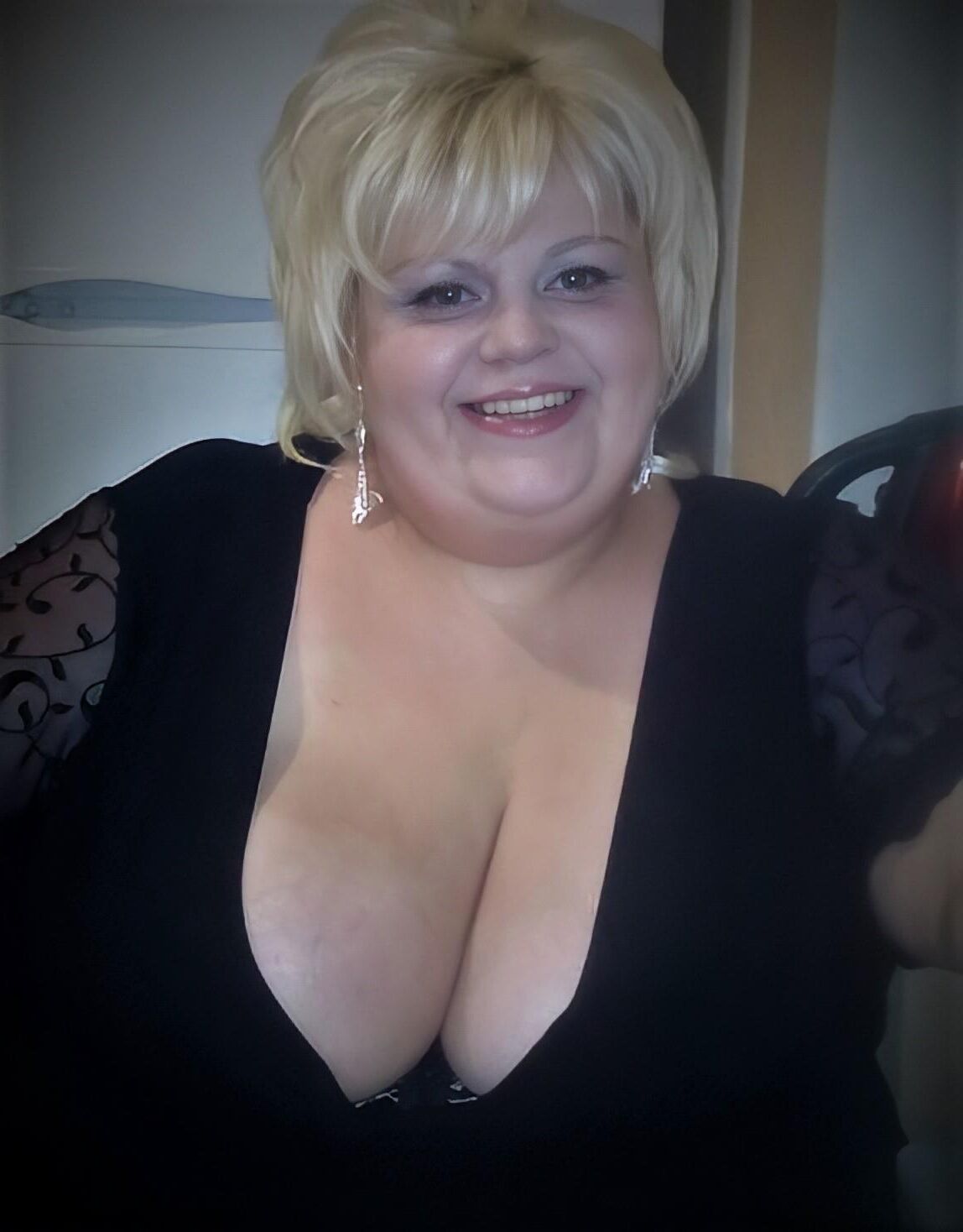 voll bekleidete sexy Milfs