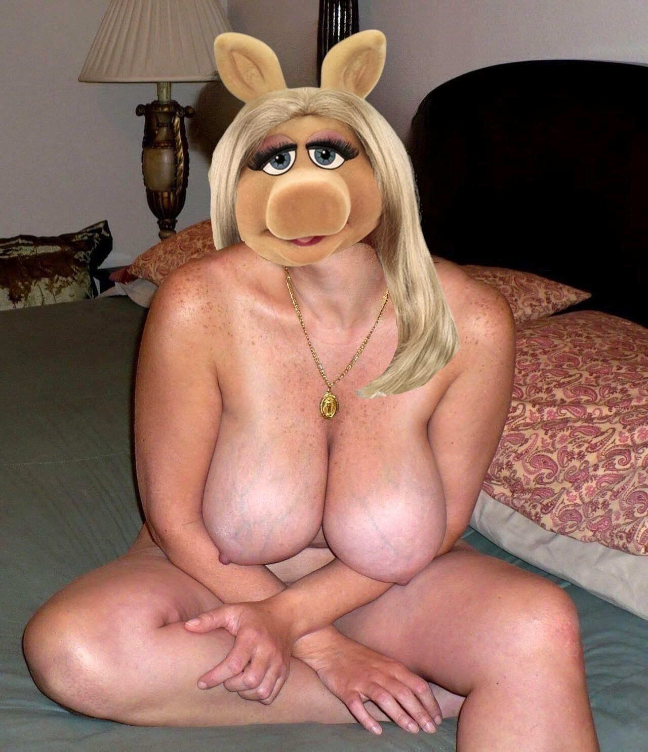 Miss Piggy Amateurs PT