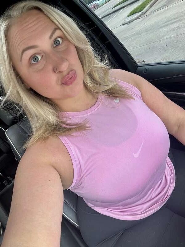 Hollie Huge Ass Big Boobs Blonde Milf Mixed Hot Photos