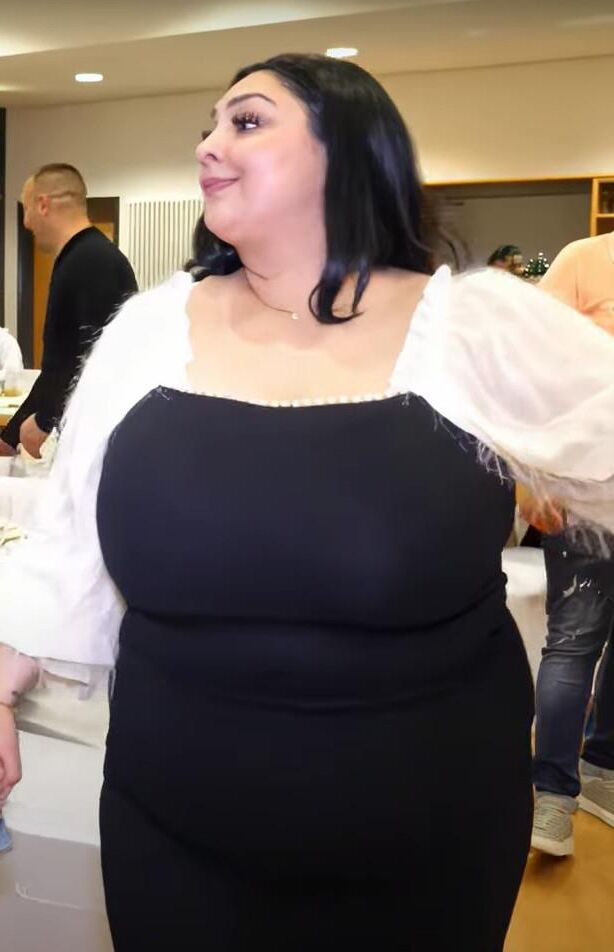 nnホットな女性