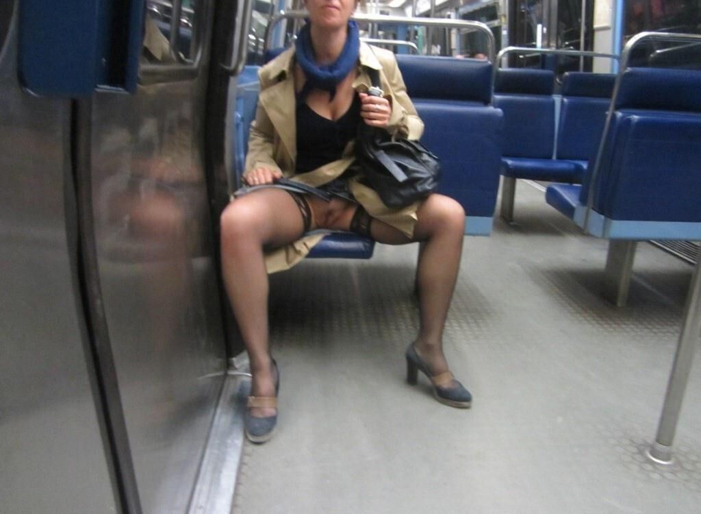 Hot upskirts