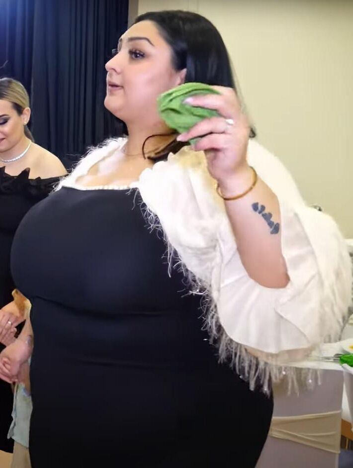 nnホットな女性