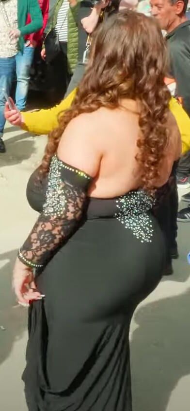 nnホットな女性