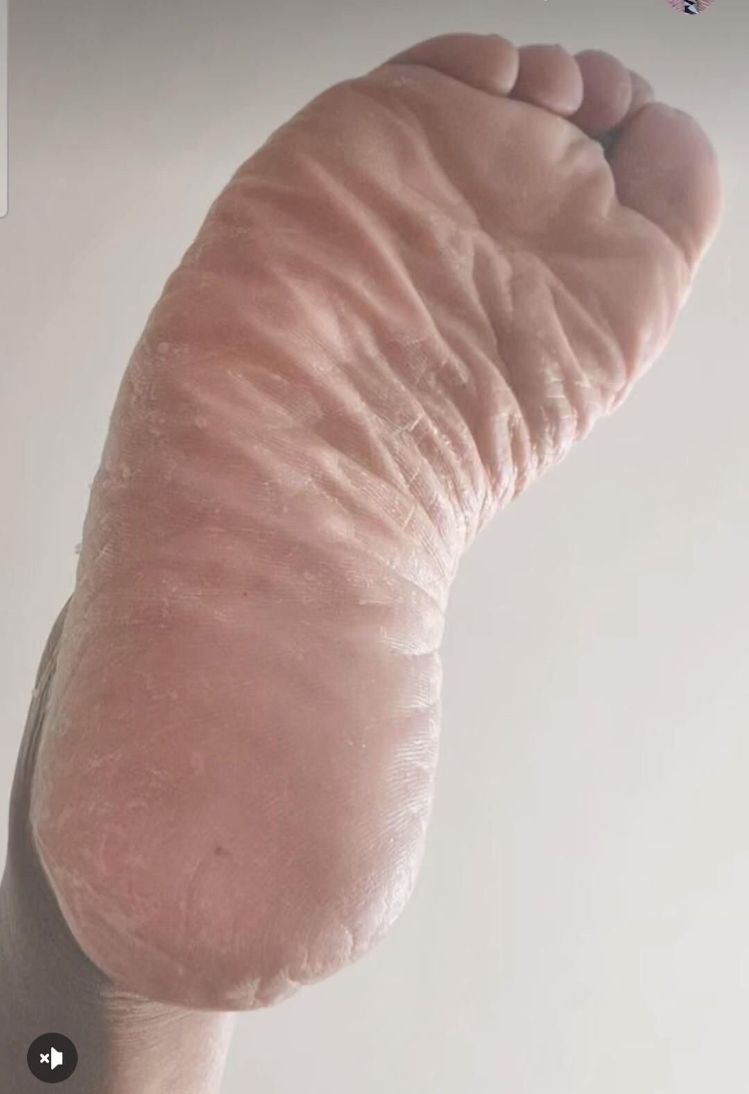 Big, fat, meaty, bbw, ssbbw feet, soles and toes 
