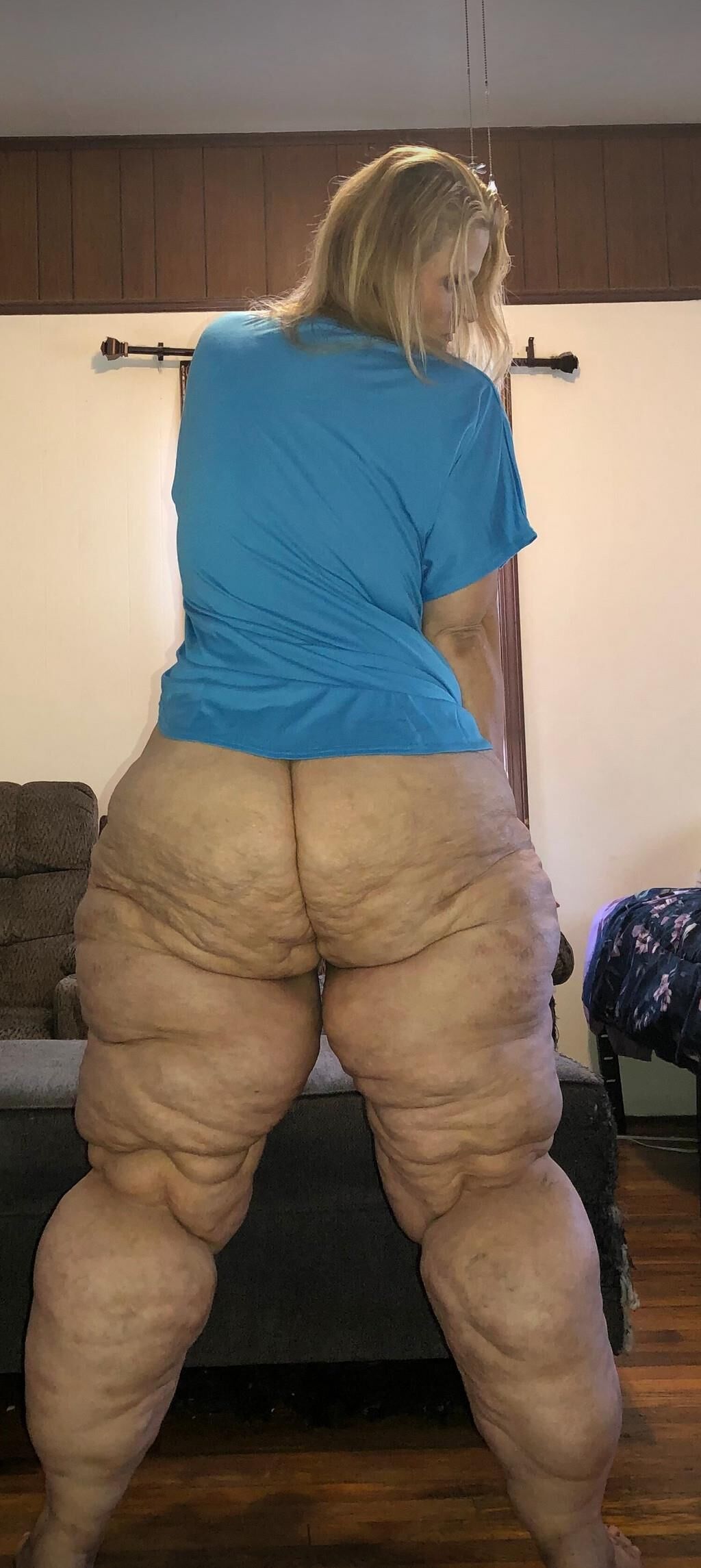 Serious Fat Fetish : BBW Cellulite Goddess