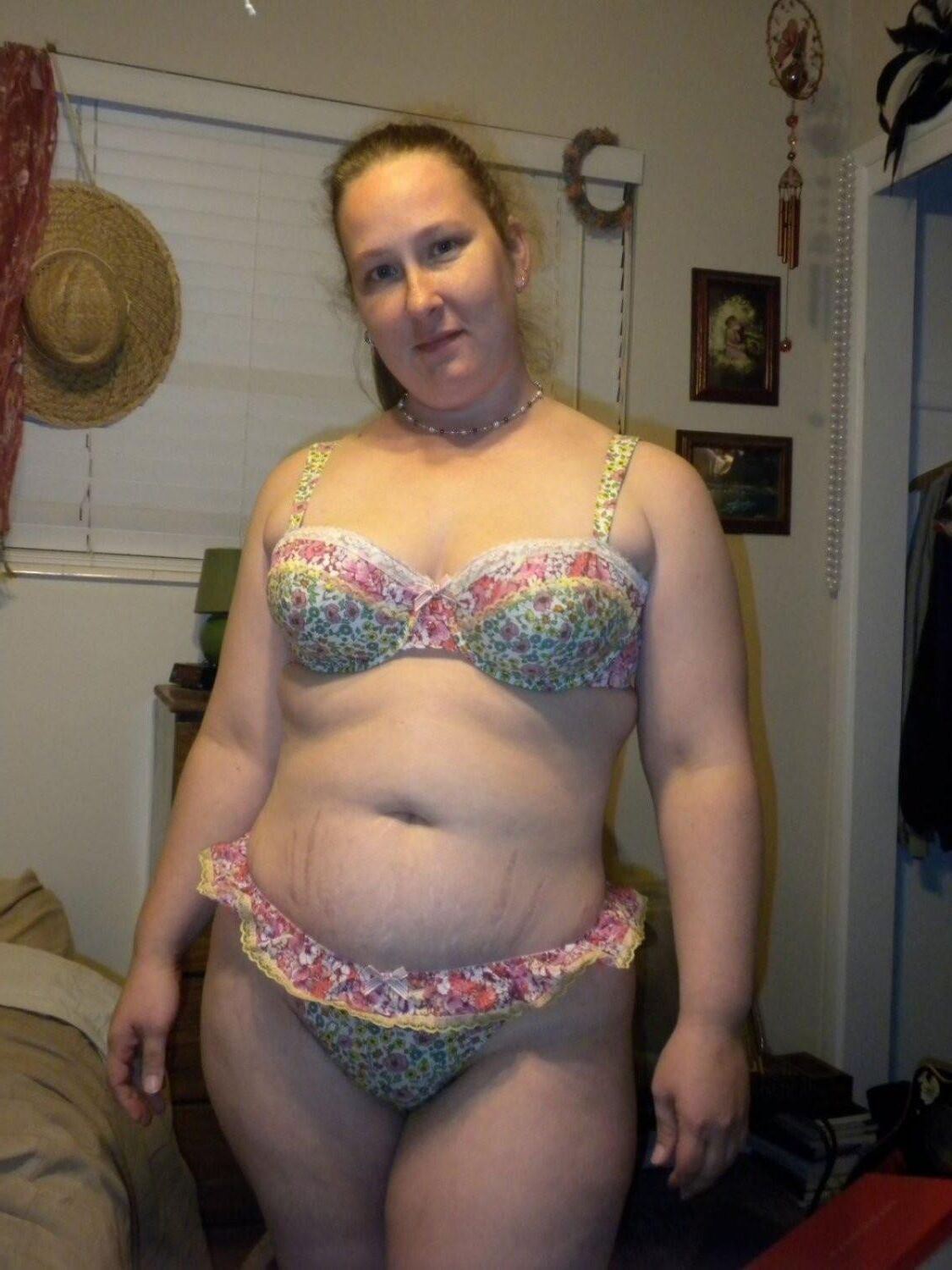 Chubby Hotwife Danielle