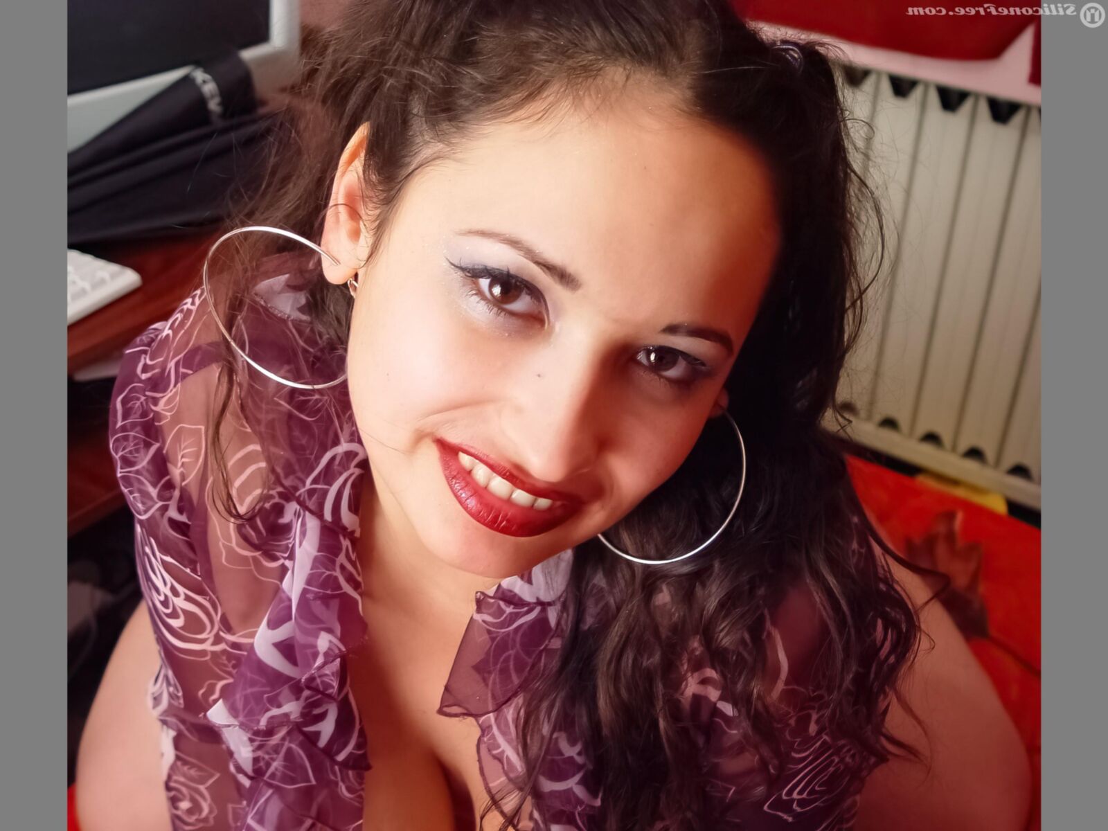 Nichts als Milfs. 
