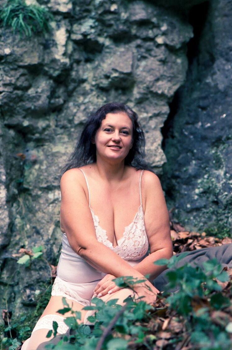 a mature amateur BBW from Poland
